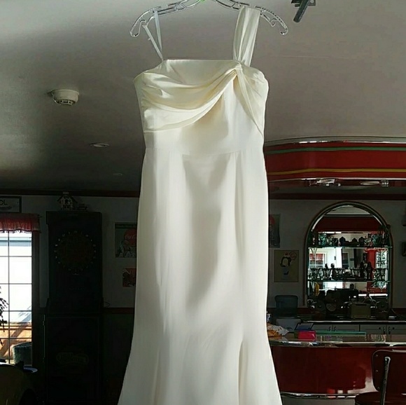 Custom Wedding Dress - Picture 1 of 3